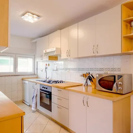 Fantastic With Small Children - 200m From Apartman *