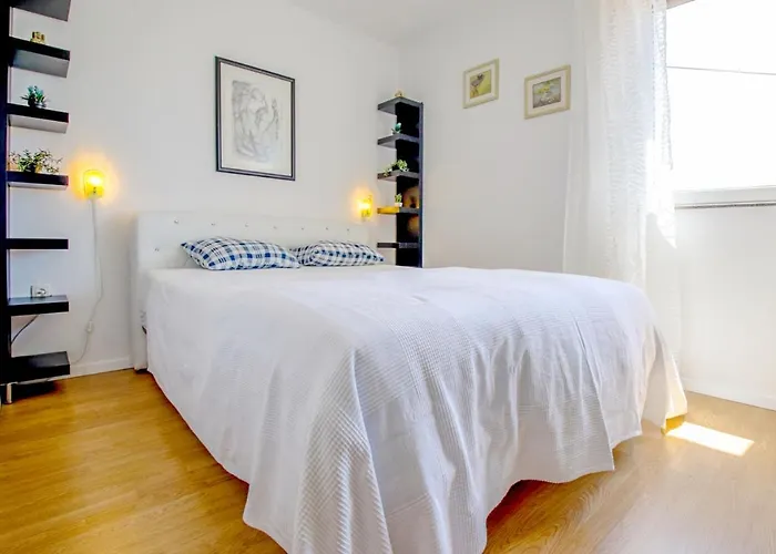 Διαμέρισμα Desa Vrsi