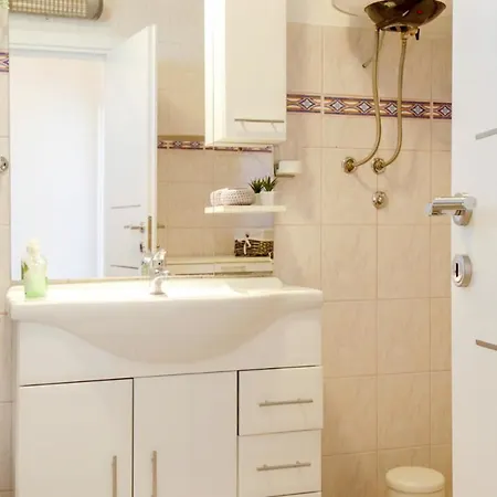Fantastic With Small Children - 200m From Appartamento