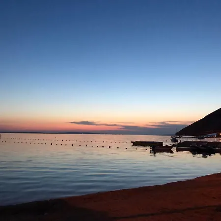 Fantastic With Small Children - 200m From