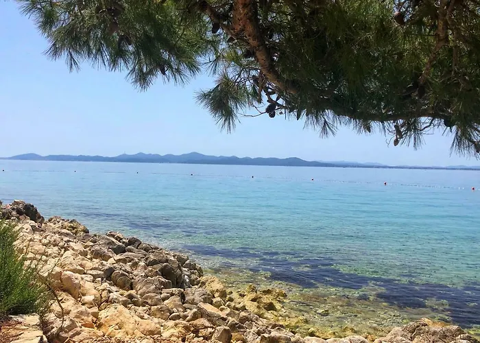 Fantastic With Small Children - 200m From Vrsi